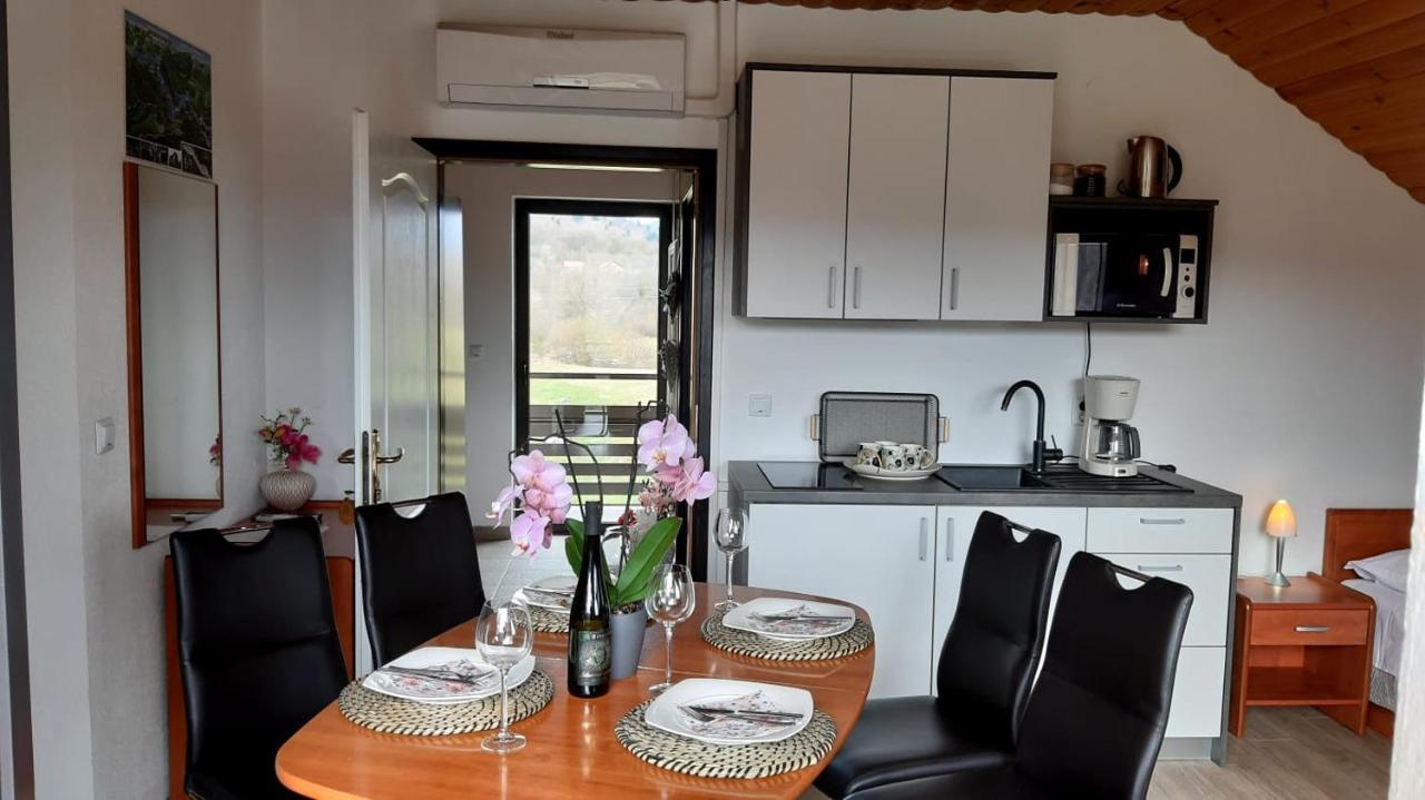 Hotel Vukovic House Seliste Dreznicko Esterno foto