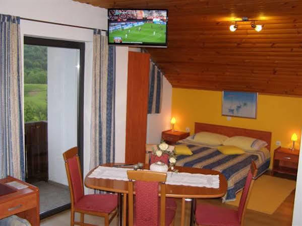 Hotel Vukovic House Seliste Dreznicko Esterno foto