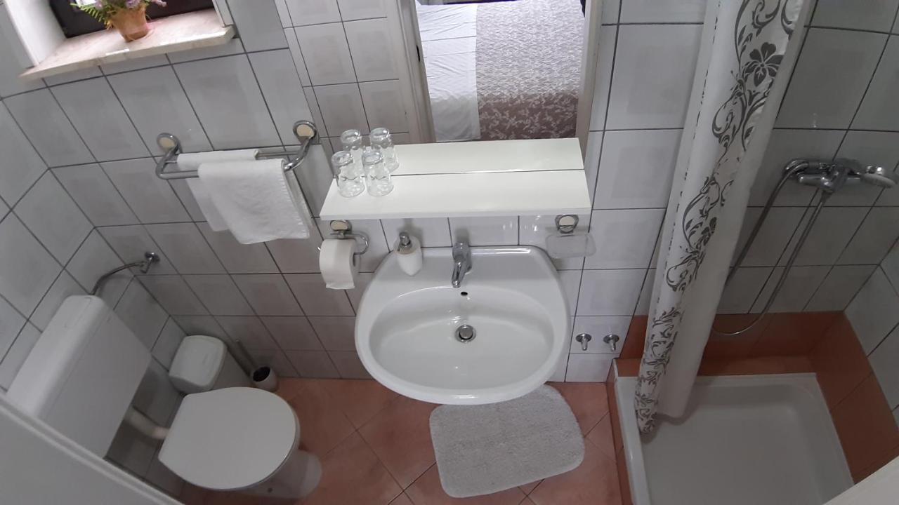 Hotel Vukovic House Seliste Dreznicko Esterno foto